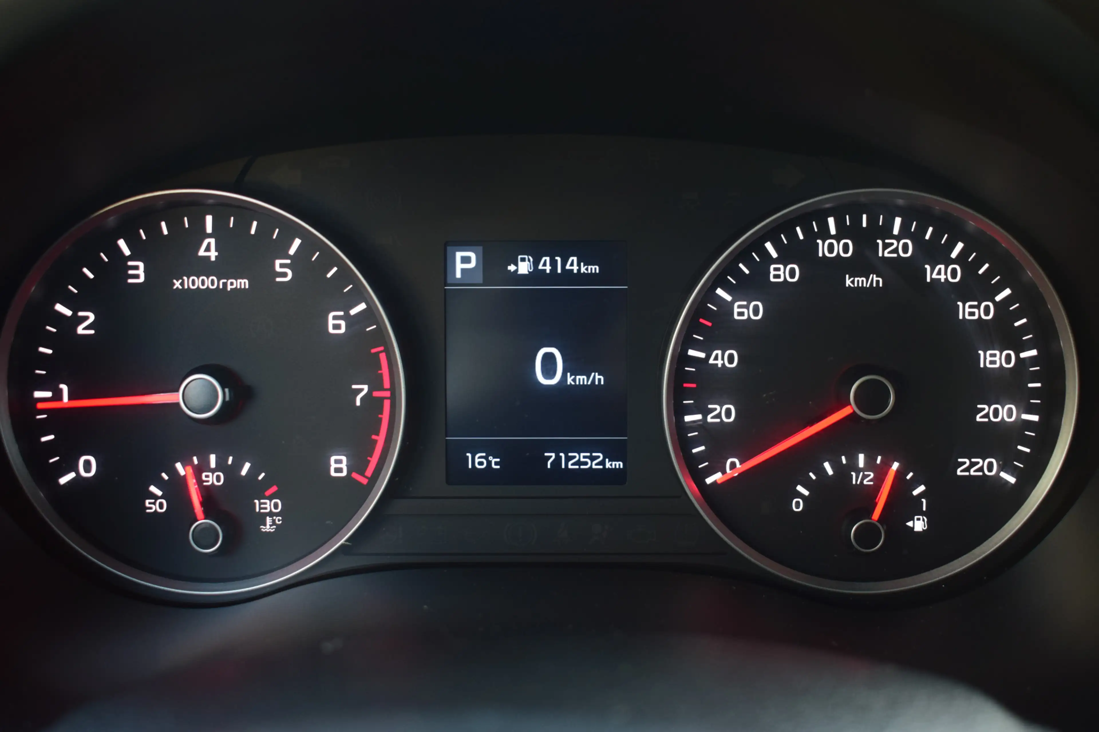 Kia Stonic 1.0 T-GDi DynamicLine | Navigatie | Camera | Cruis — photo 16
