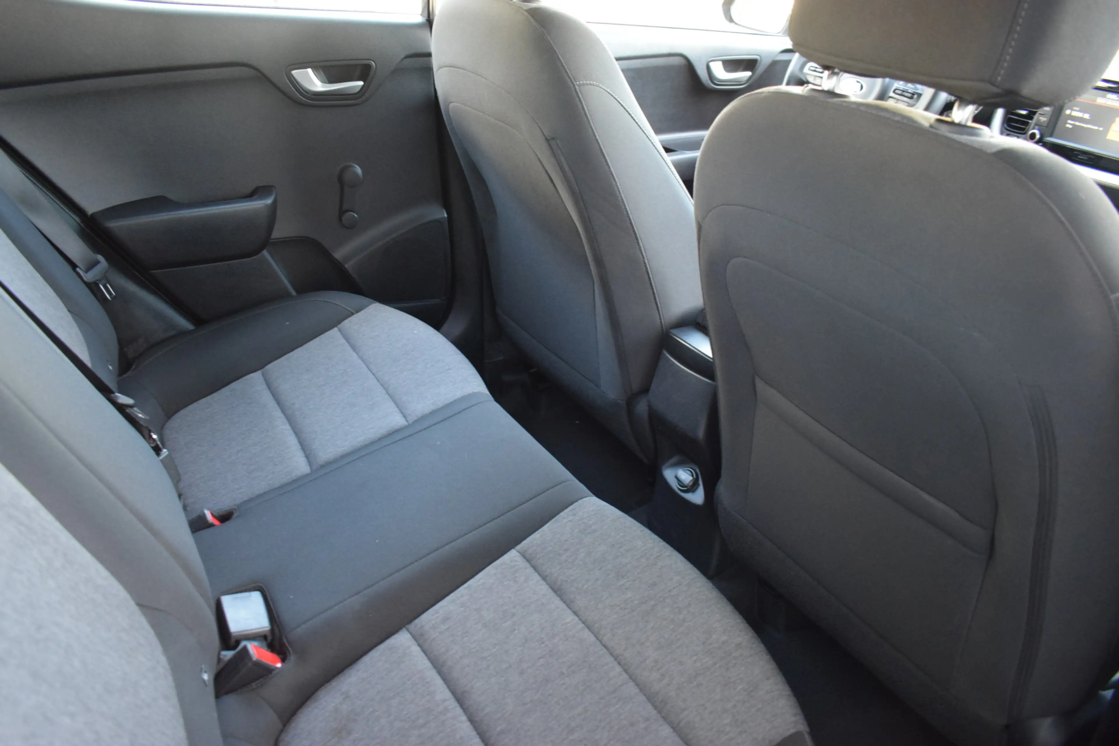 Kia Stonic 1.0 T-GDi DynamicLine | Navigatie | Camera | Cruis — photo 11