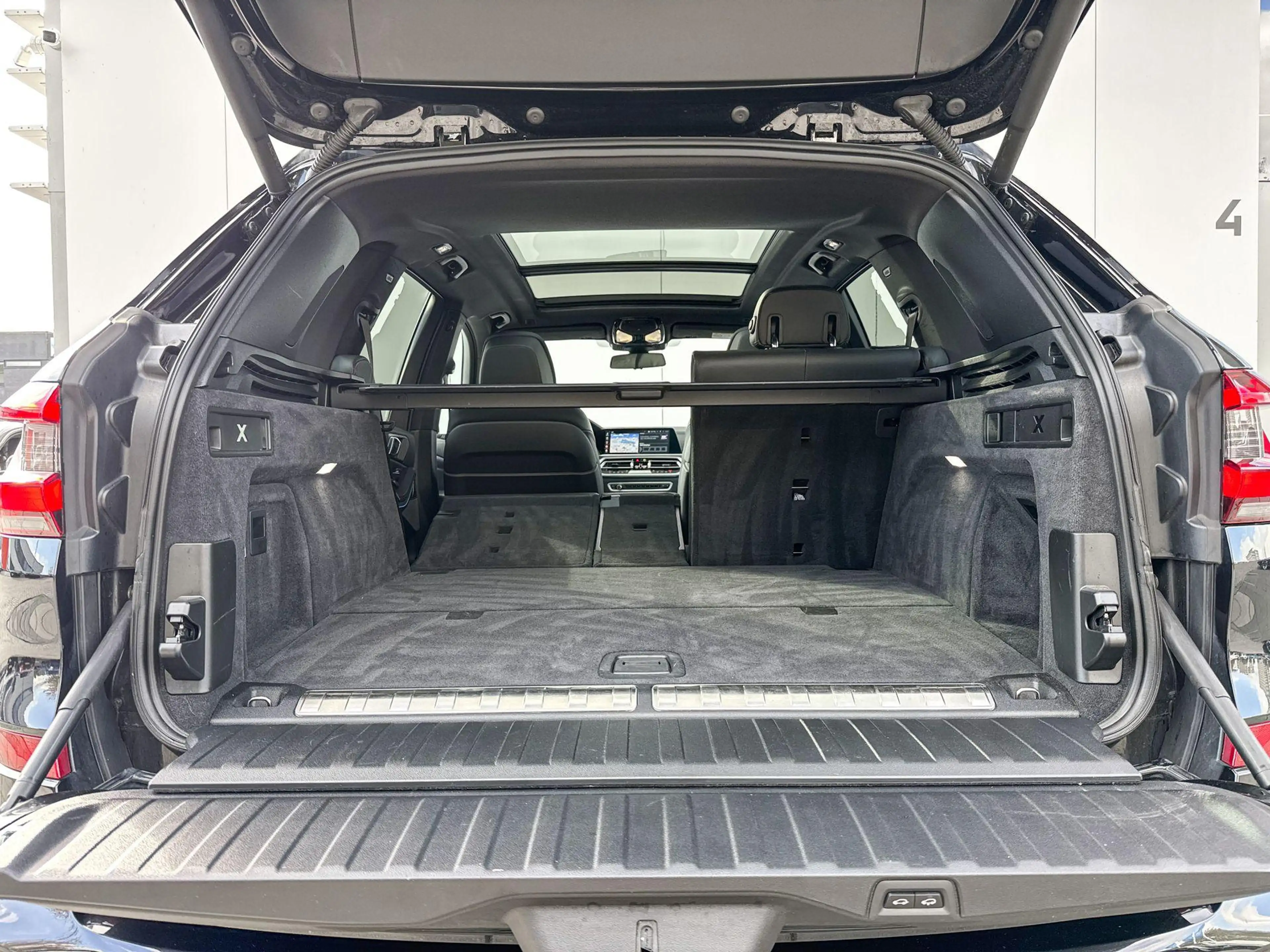 BMW X5 xDrive45e High Executive M-Sport / Harman Kardon A — photo 11