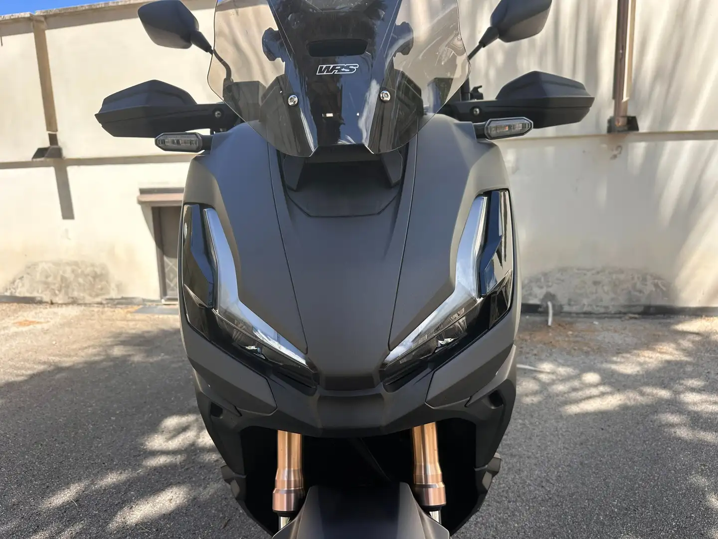 Honda ADV 350 Grigio - 2