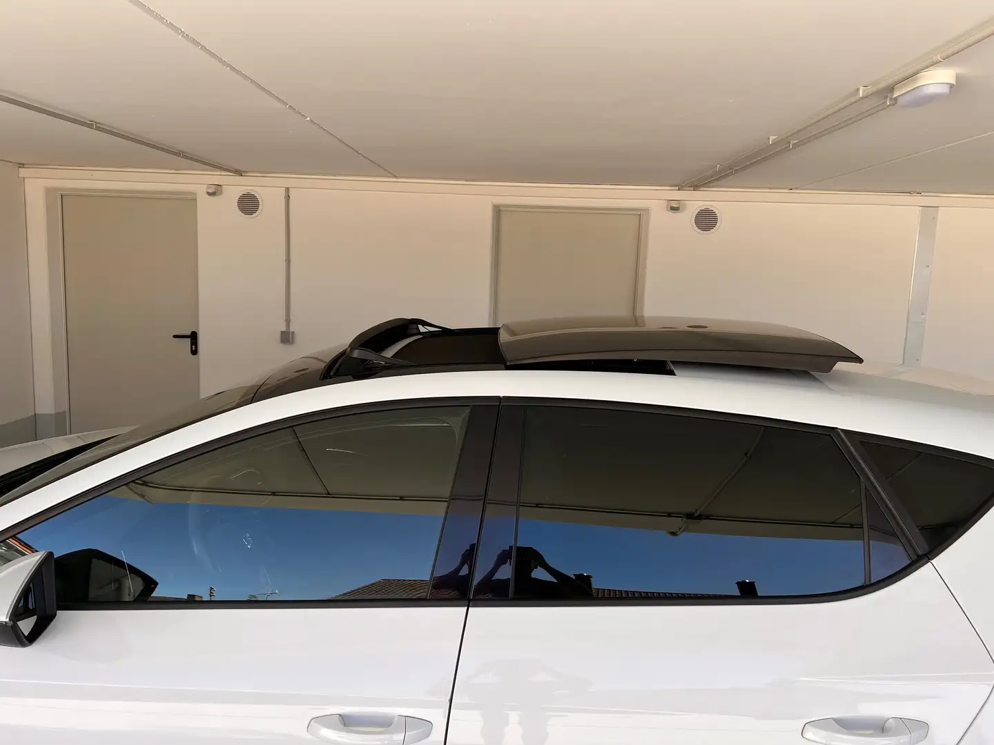 SEAT Leon Leon 2.0 TDI DPF DSG FR Weiß - 2