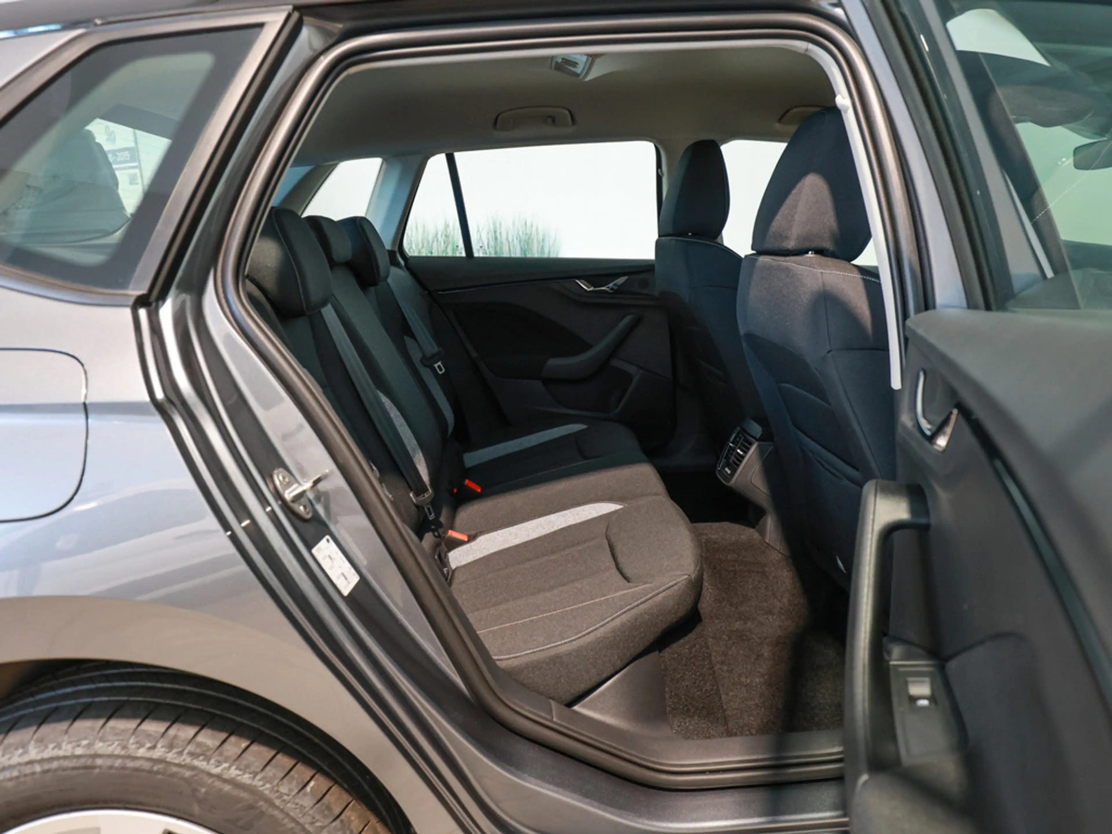 Skoda Kamiq Selection 1.0l TSI - EU-IMPORT 34% u. U — photo 4