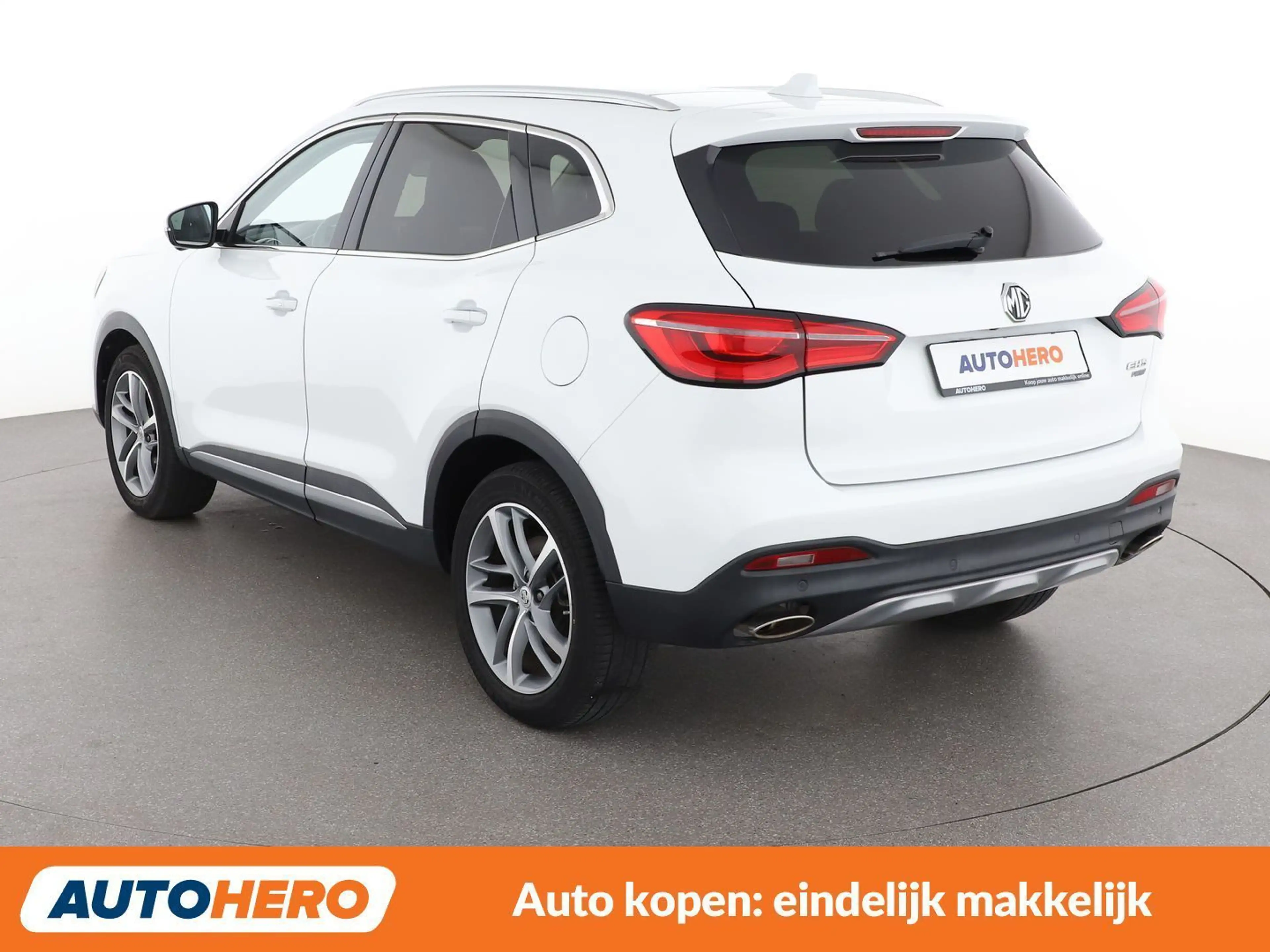 MG EHS 1.5 T-GDI Plug-in Hybrid Luxury — photo 4