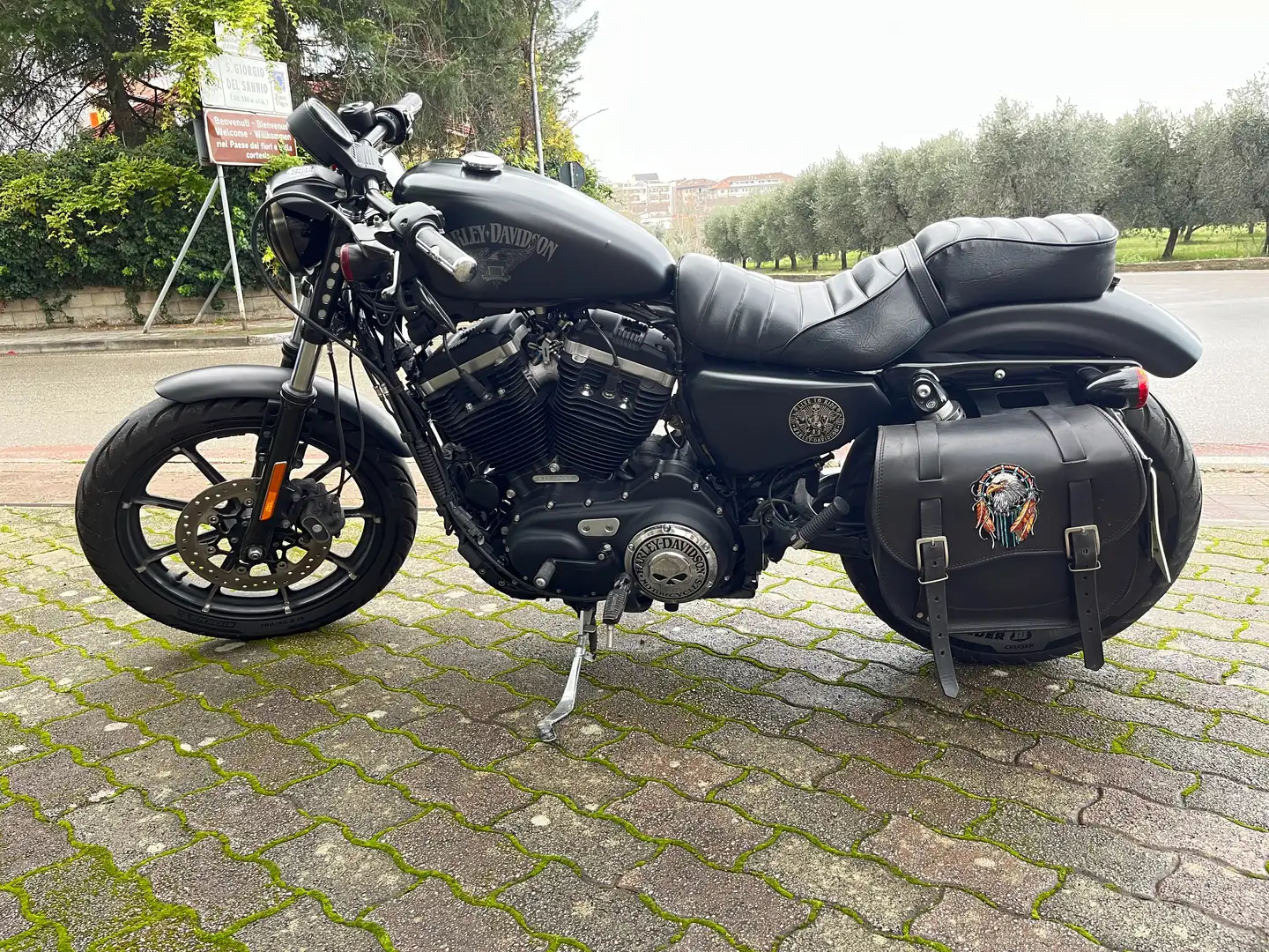 Harley-Davidson Iron 883 XL 883N Negro - 1