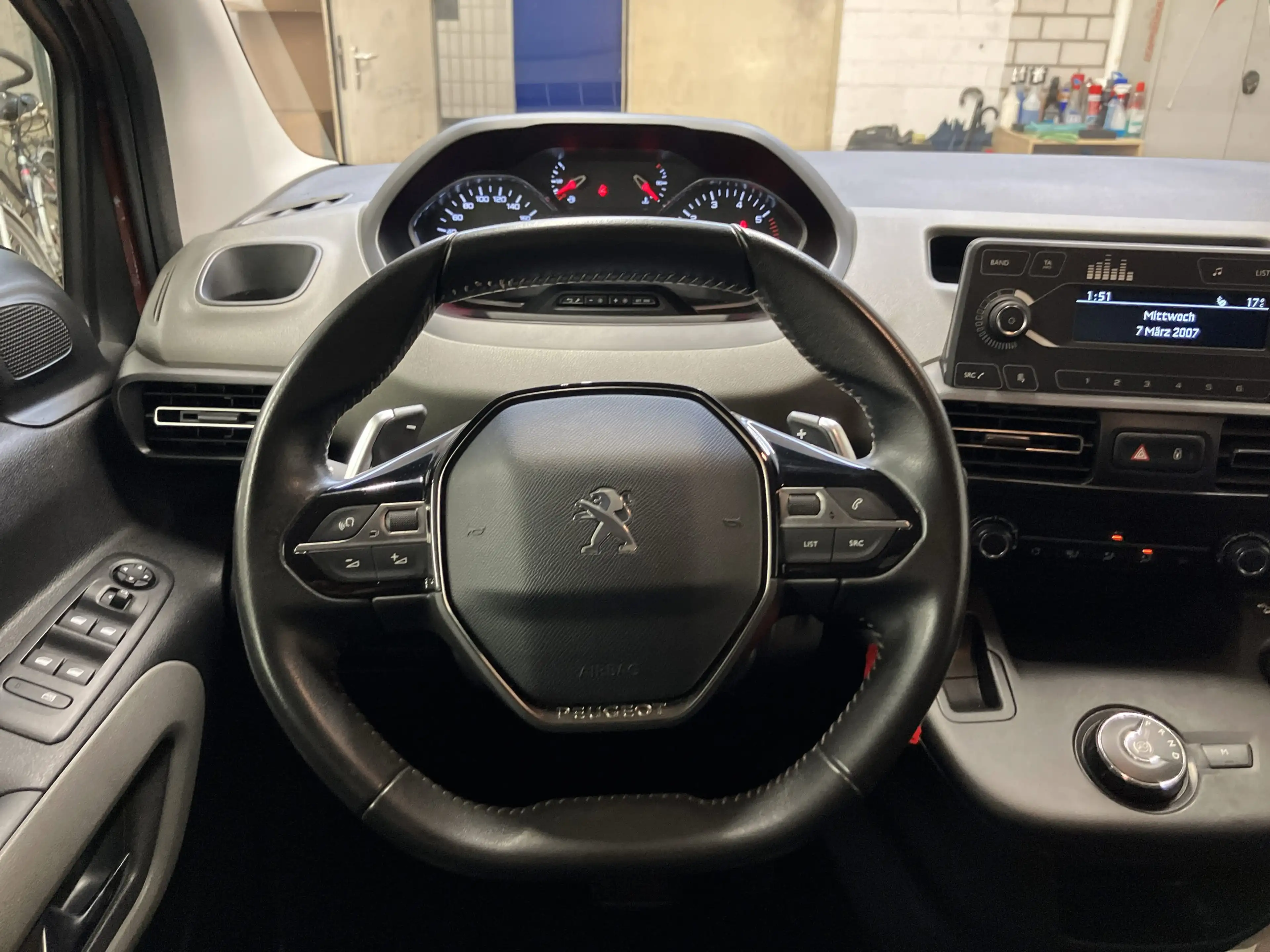 Peugeot Rifter 1.5 BlueHDi 130 L1 Active PDC+AUT+SpurH — photo 9