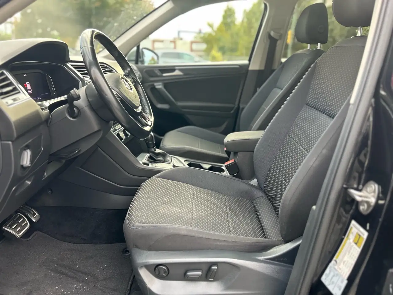 Volkswagen Tiguan снимка Volkswagen Tiguan