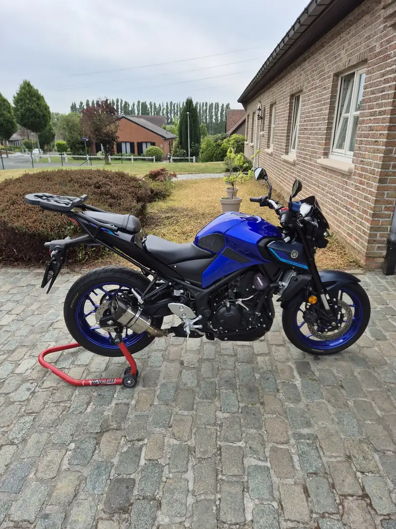Yamaha MT-03 Bleu - 1