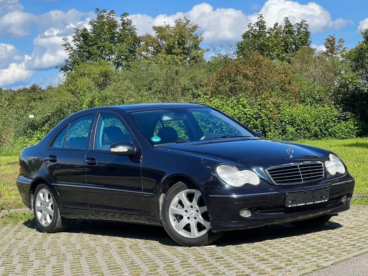 Mercedes-Benz C 240