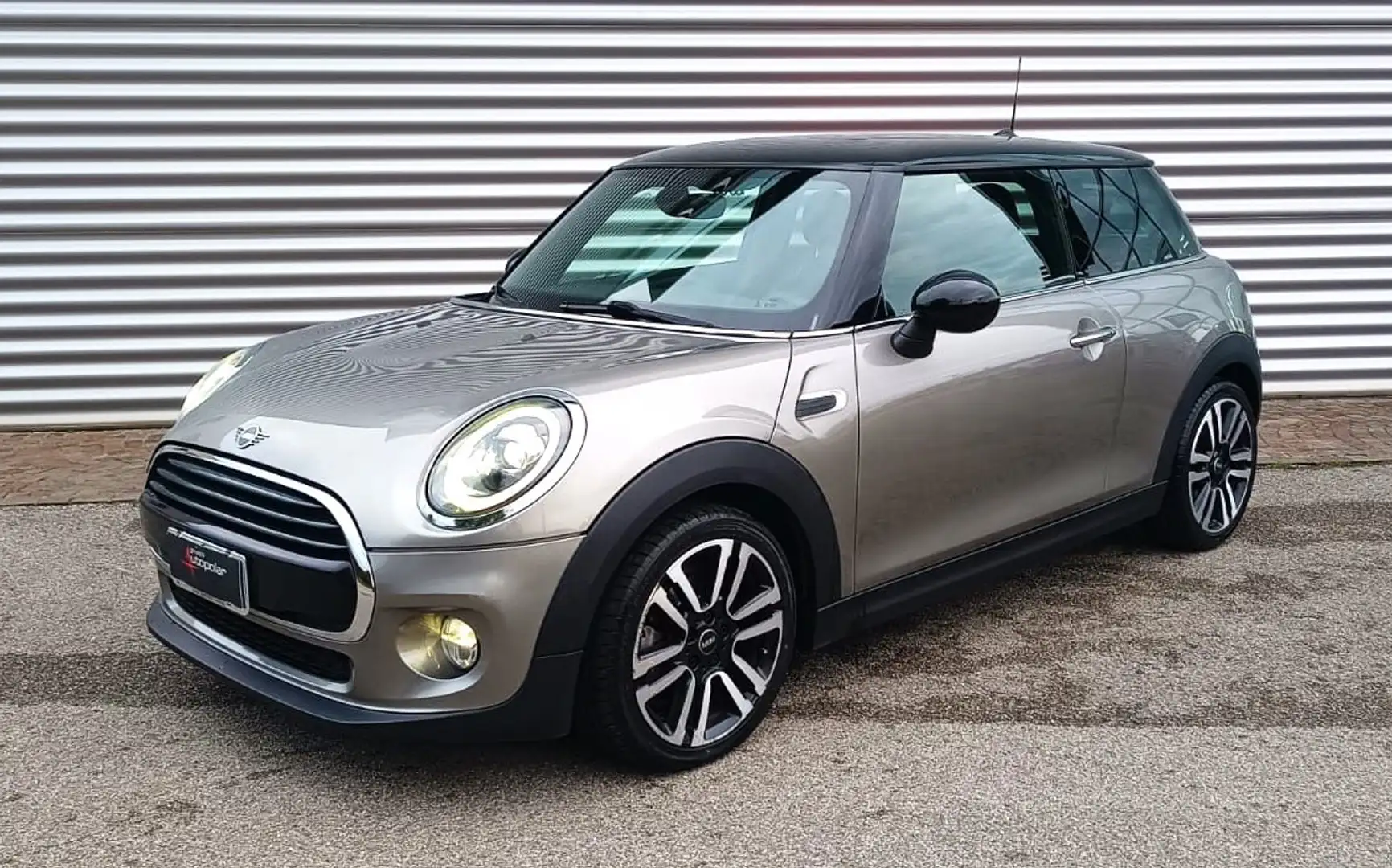 MINI Cooper D 3P COOPER D 1.5 116CV BAKER STREET AUTO Grigio - 1