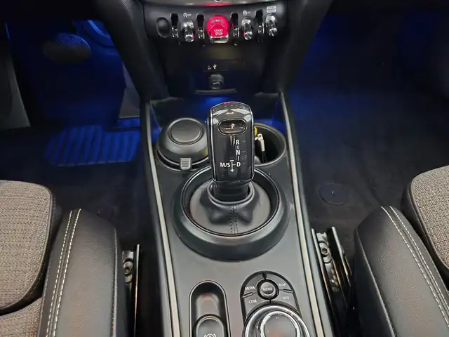 Mini Cooper Cooper view 12