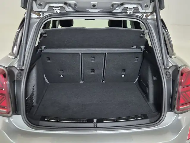Mini Cooper Cooper view 14