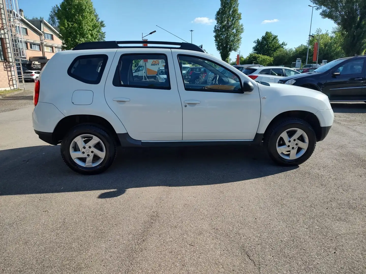 Dacia Duster 1.6 110CV 4x2 GPL Lauréate, OK NEOPATENTATI, GARA Bianco - 2