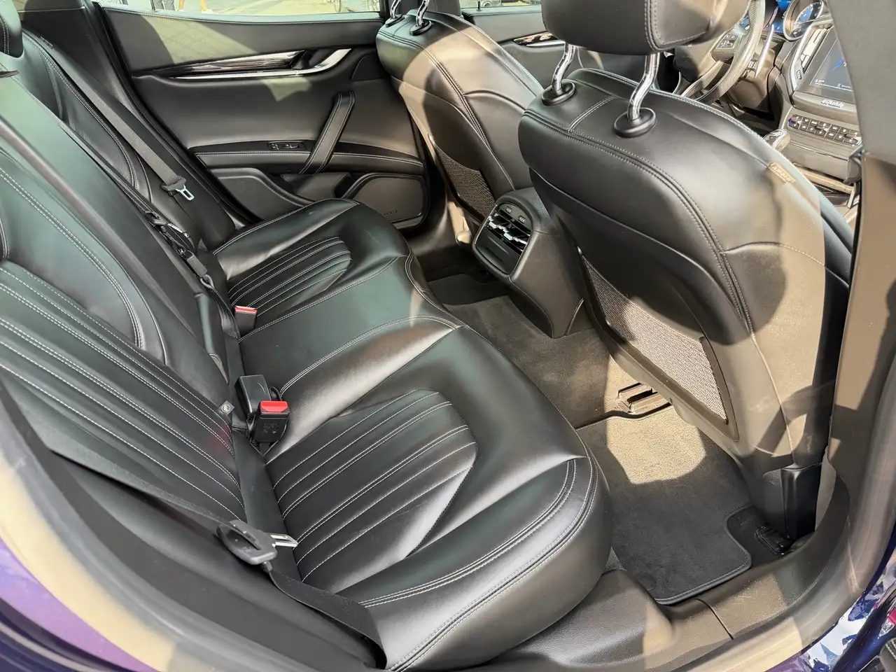 Maserati Ghibli photo Maserati Ghibli