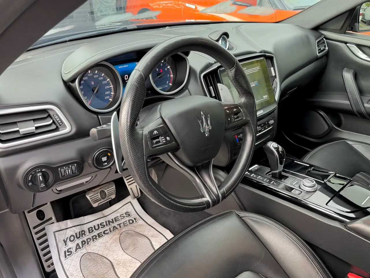 Maserati Ghibli photo Maserati Ghibli
