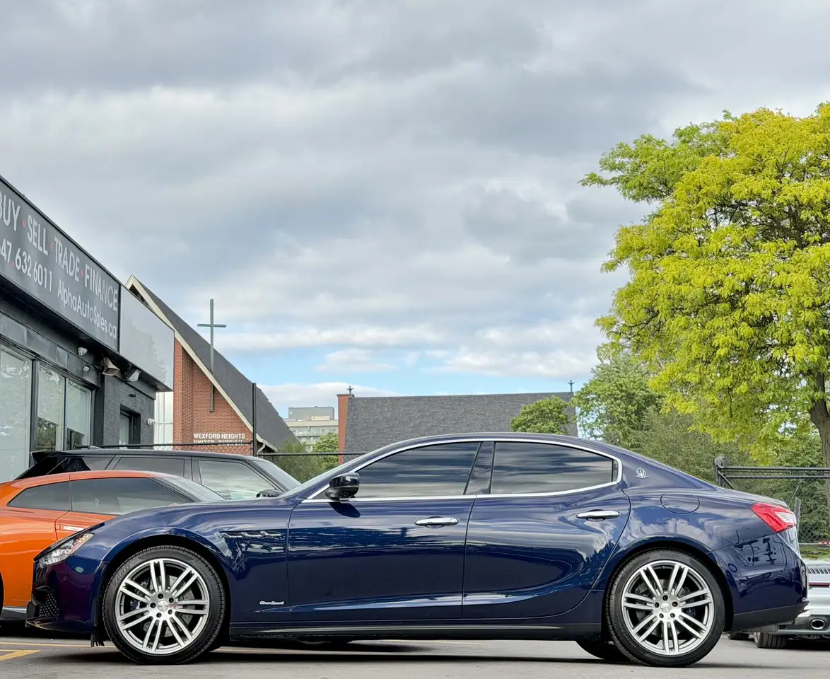 Maserati Ghibli photo Maserati Ghibli