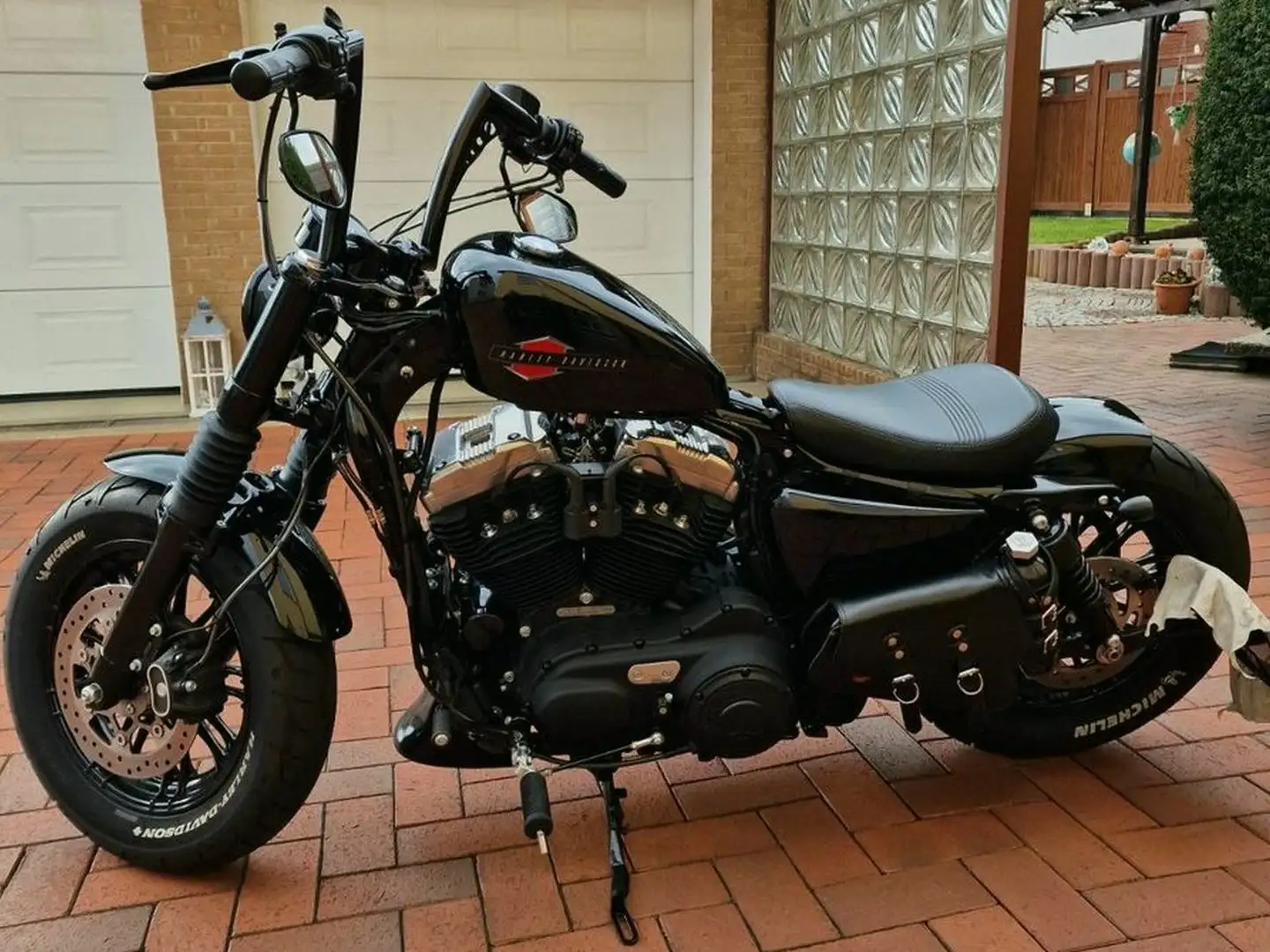 Harley-Davidson Sportster Negru - 1