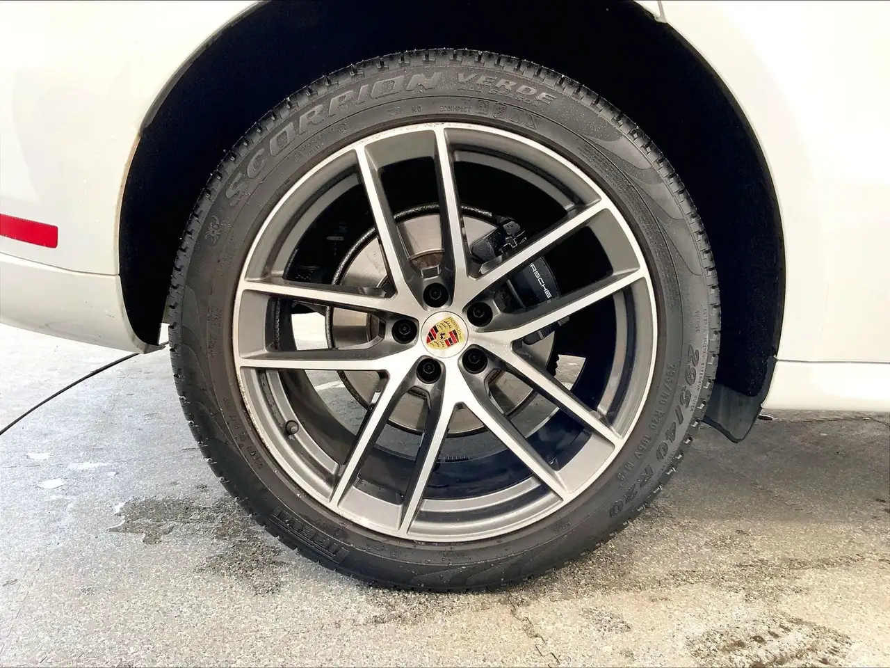 Porsche Macan снимка Porsche Macan