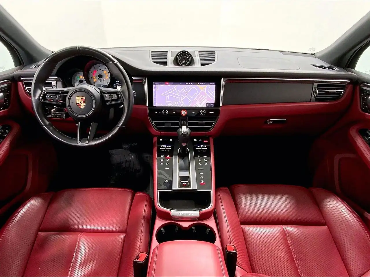Porsche Macan снимка Porsche Macan