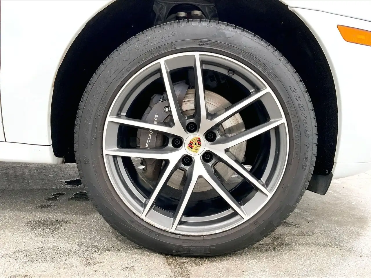 Porsche Macan снимка Porsche Macan