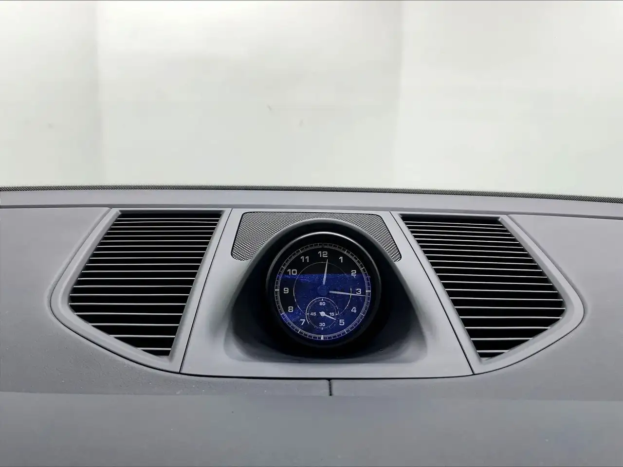 Porsche Macan снимка Porsche Macan