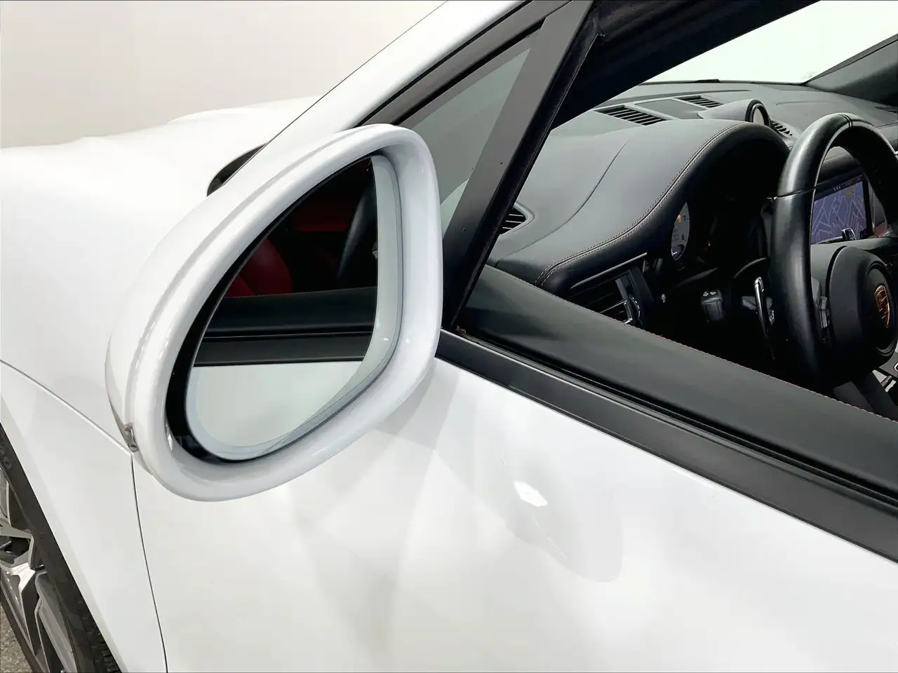 Porsche Macan снимка Porsche Macan