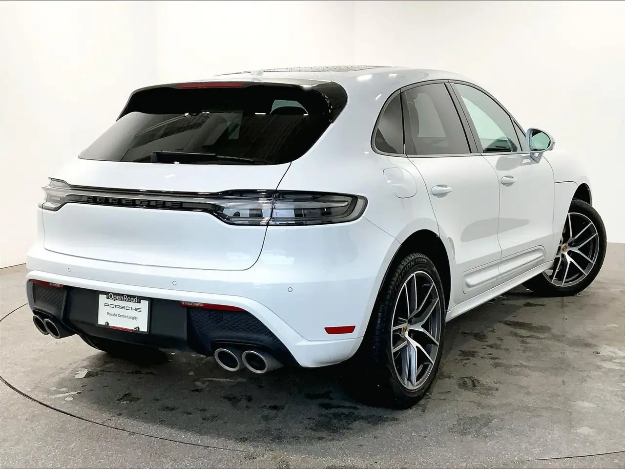 Porsche Macan снимка Porsche Macan