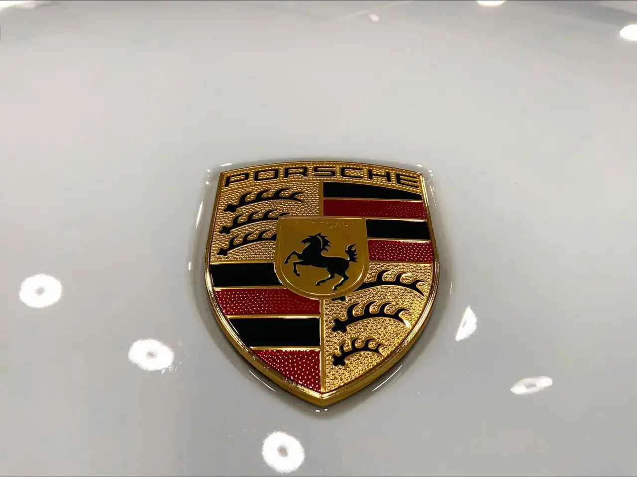 Porsche Macan снимка Porsche Macan