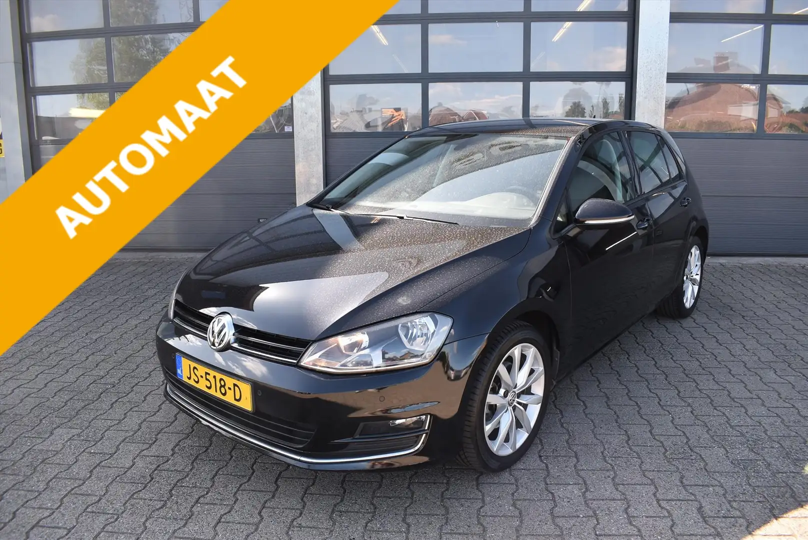 Volkswagen Golf 1.4 TSI 150pk ACT DSG Highline Zwart - 1