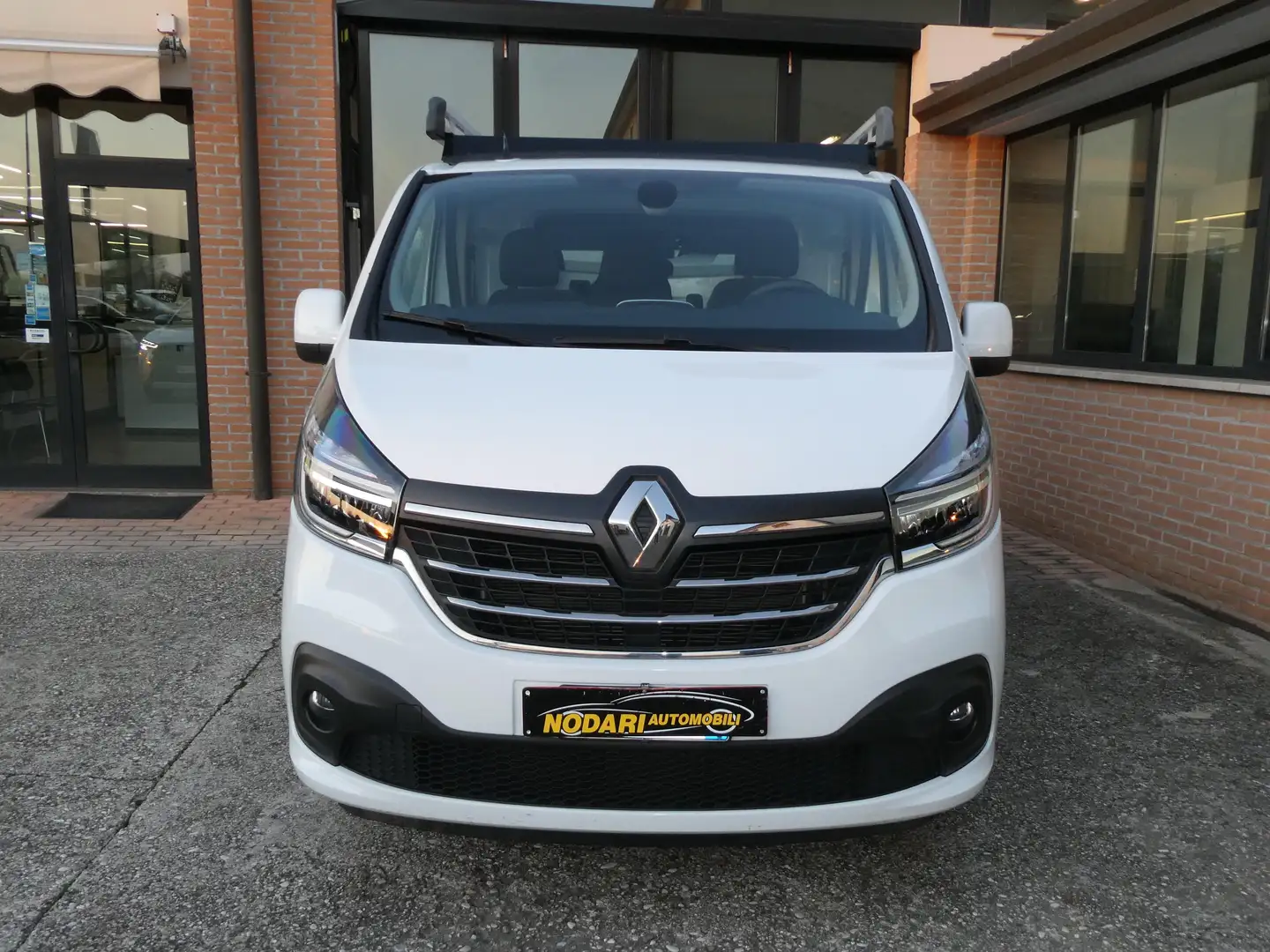 Renault Trafic RENAULT trafic T27 2.0 dCi 145 cv Energy ice Plus Bianco - 2