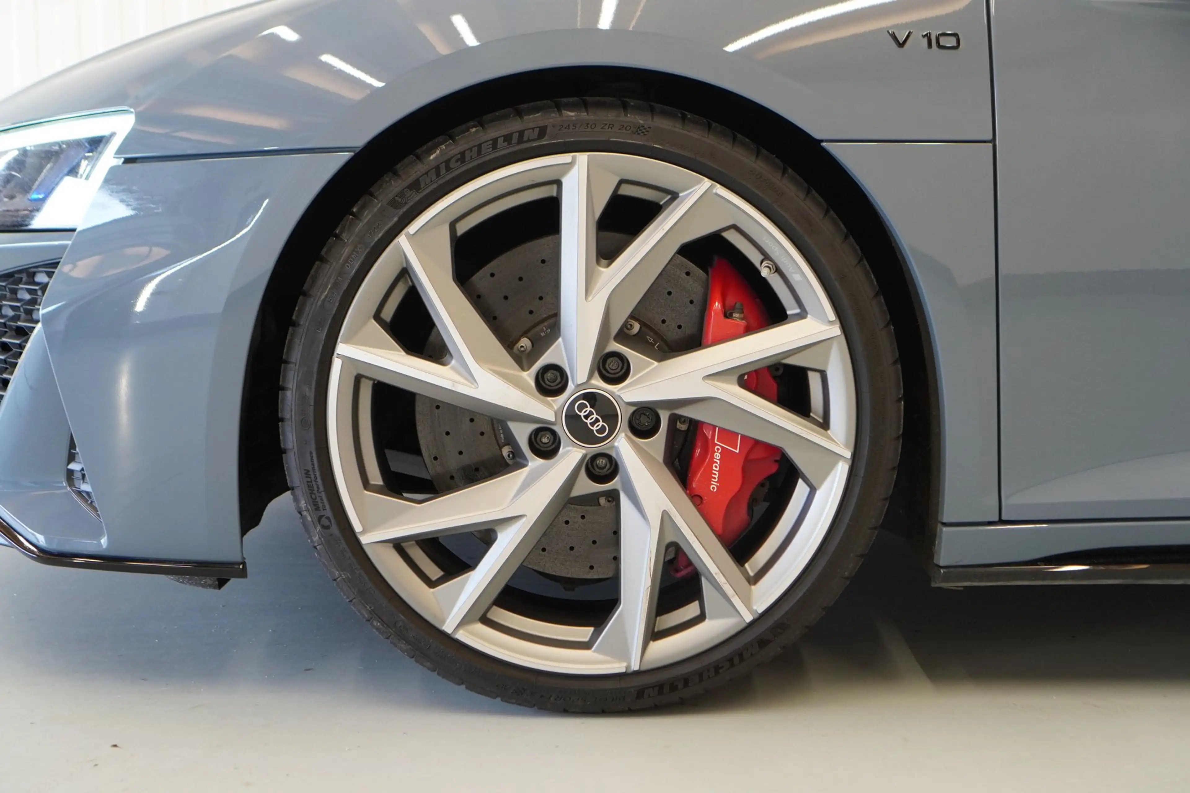 Audi R8 5.2 FSI quattro "Performance" CERAMIC*B&O*LASER — photo 14