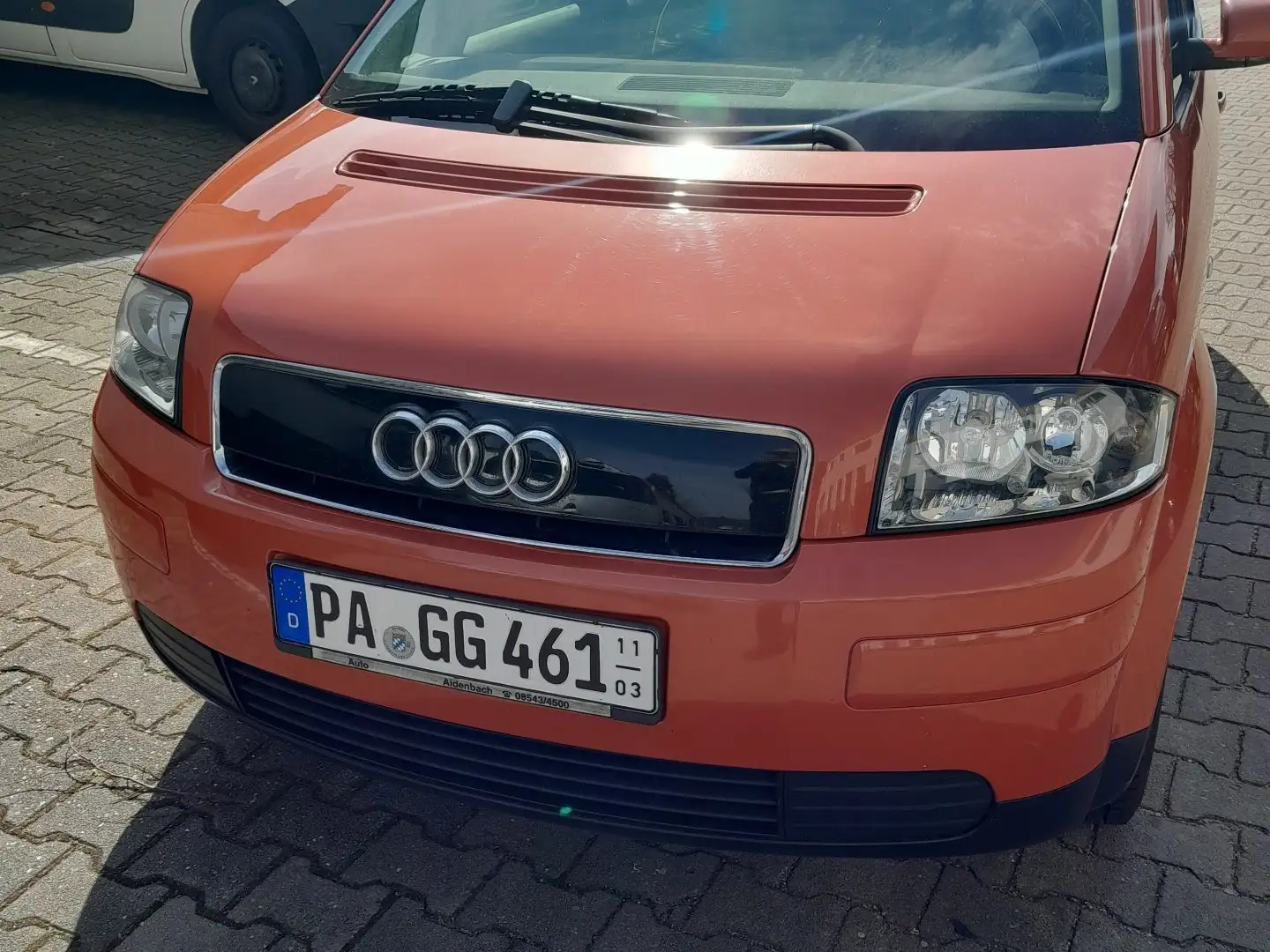 Audi A2 A2 1.4 crvena - 1