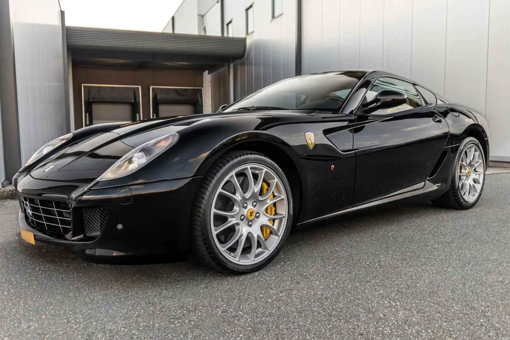 Ferrari 599 GTB Fiorano F1 - Nero DS - Carbon LED Schwarz - 1