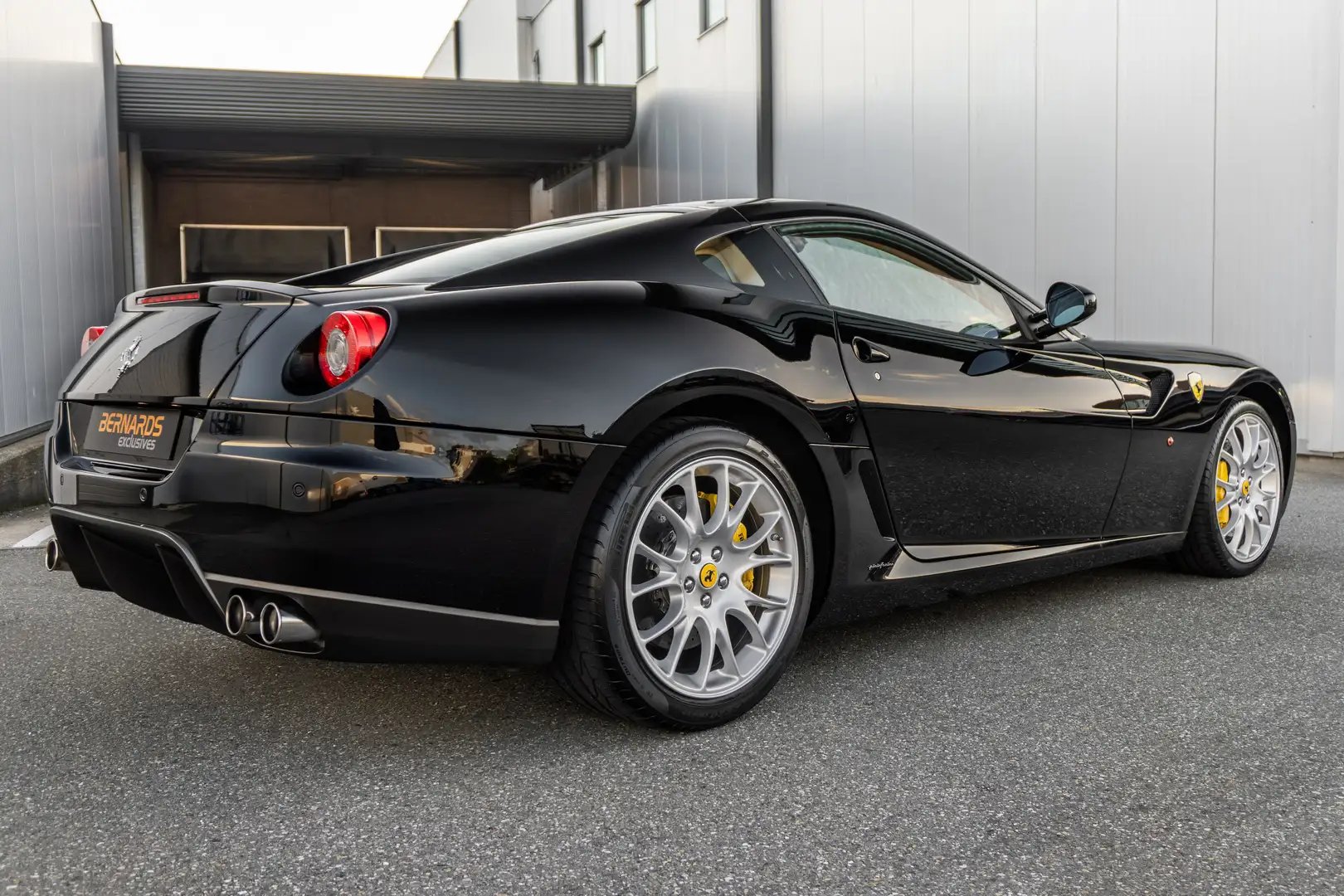 Ferrari 599 GTB Fiorano F1 - Nero DS - Carbon LED Schwarz - 2