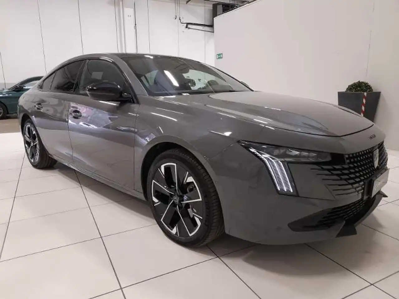 Peugeot 508 BlueHDi 130 Stop&Start EAT8 GT 3
