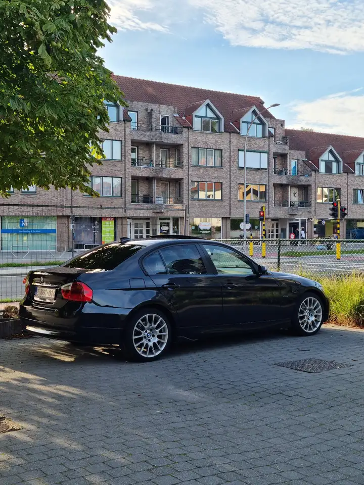 BMW 318