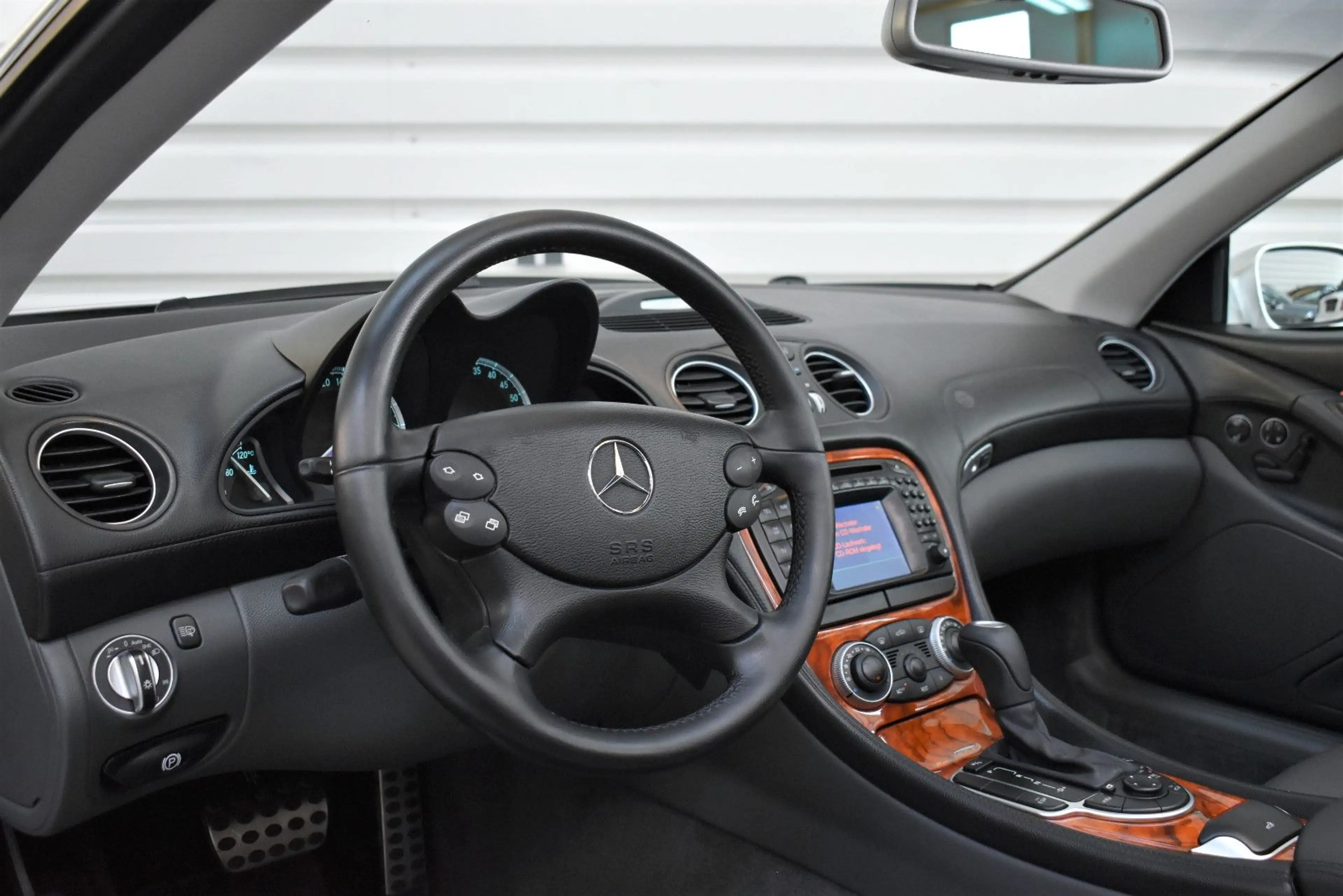 Mercedes-Benz SL 500 Edition+Bi-Xenon+Memory+Keyless+SHZ+PDC — photo 7