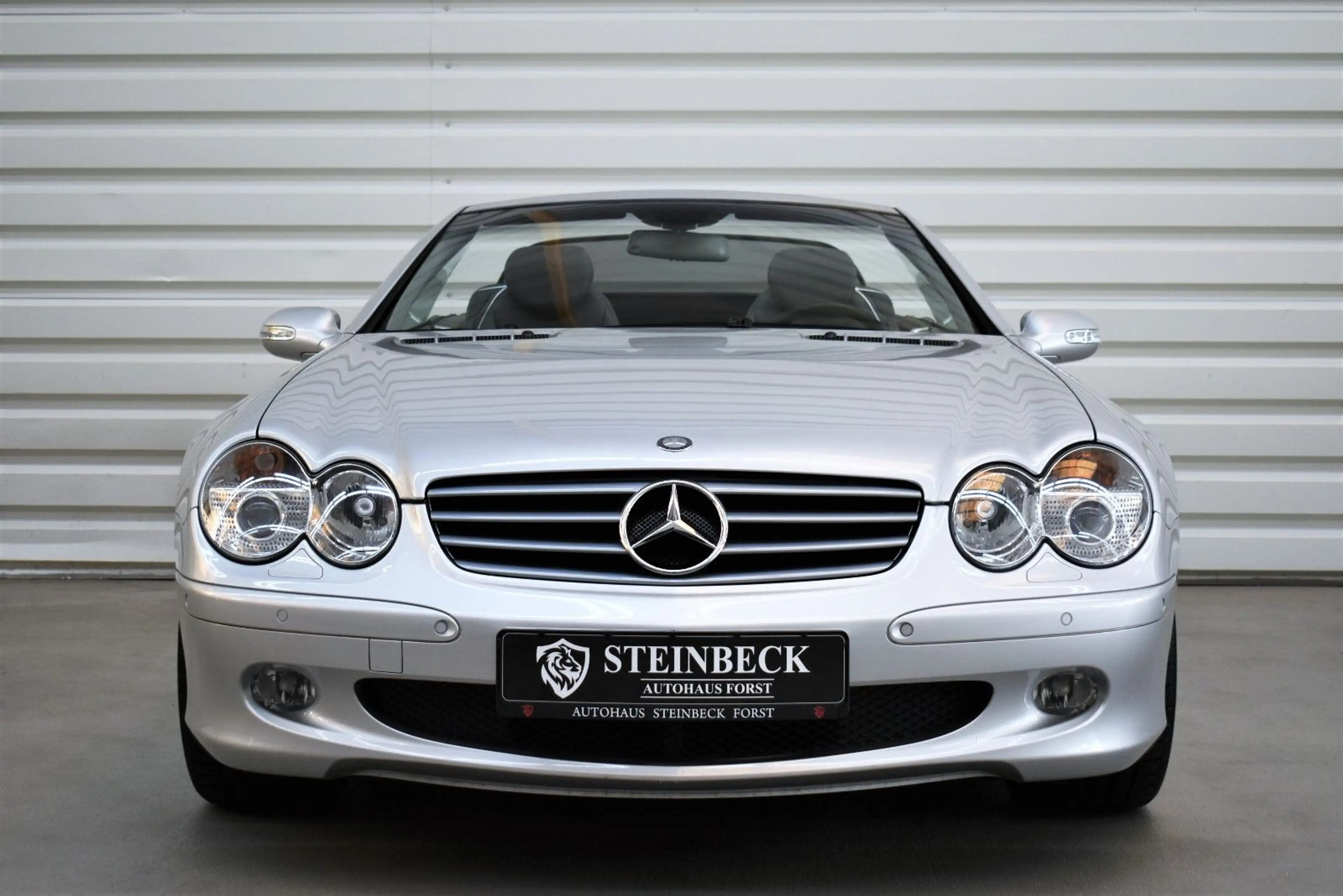Mercedes-Benz SL 500 Edition+Bi-Xenon+Memory+Keyless+SHZ+PDC — photo 5