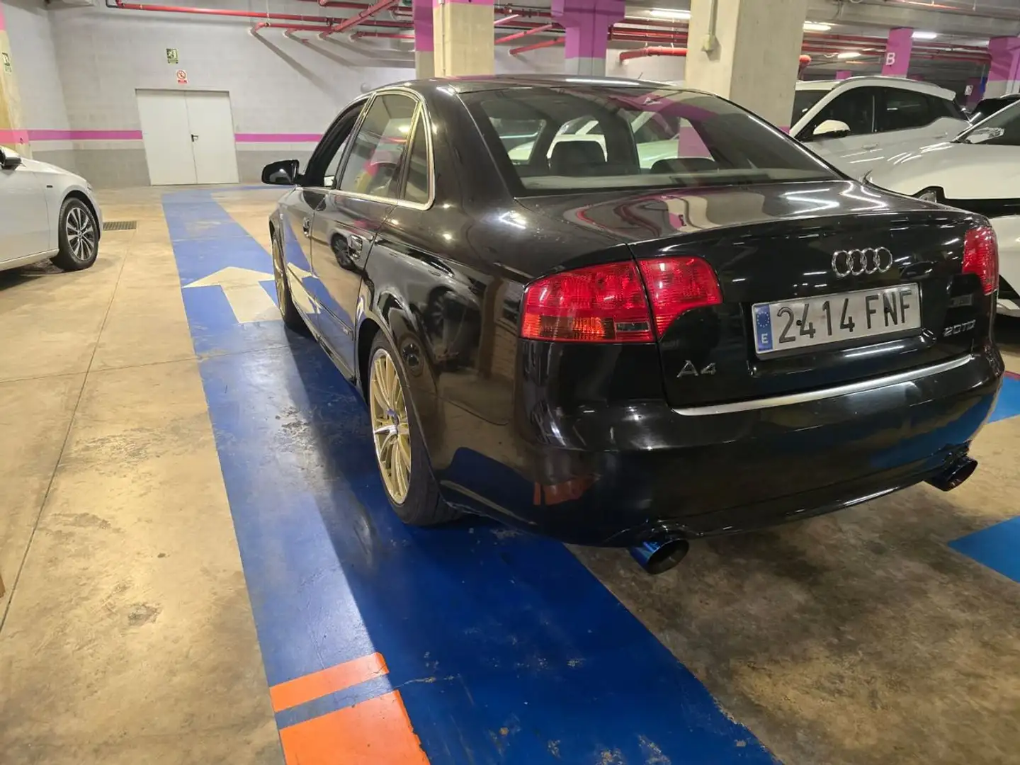 Audi A4 2.0TDI DPF 170 Noir - 2