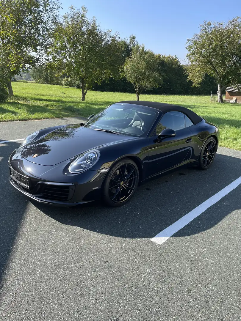 Porsche 991 911 Carrera Cabrio PDK Schwarz - 1