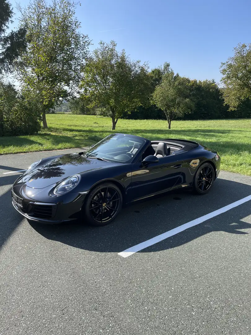 Porsche 991 911 Carrera Cabrio PDK Schwarz - 2