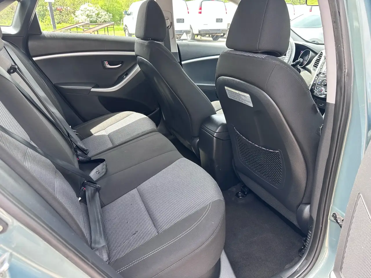 Hyundai ELANTRA снимка Hyundai ELANTRA