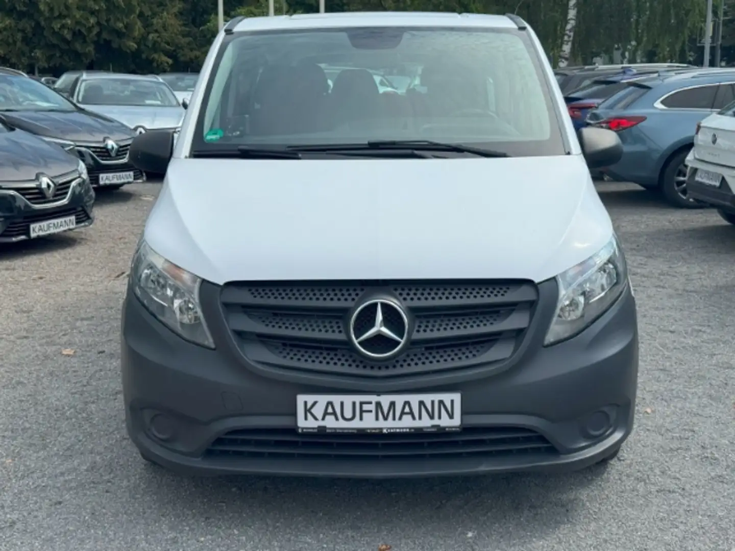Mercedes-Benz Vito Tourer 111 CDI Pro FWD lang BlueTEC Wit - 2