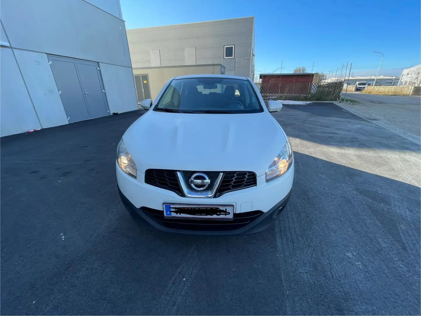 Nissan Qashqai Qashqai 2,0 dCi Acenta 2WD DPF Acenta Weiß - 1