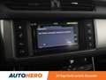 Jaguar XF 20d Prestige Aut. *SPUR*NAVI*CAM* Wit - thumbnail 24