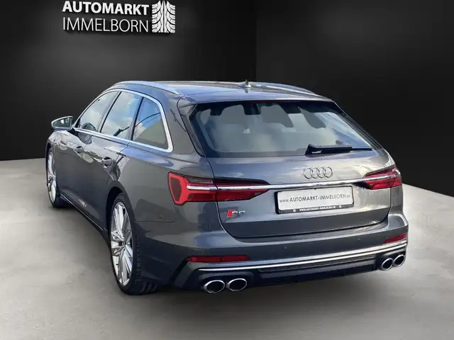 Audi S6 view 6