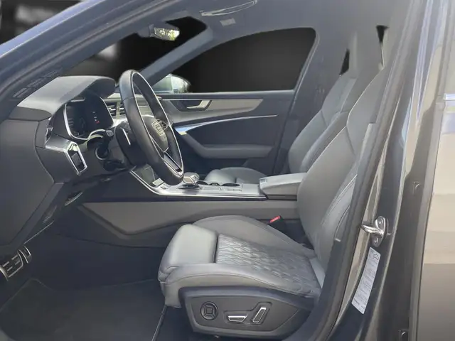 Audi S6 view 14