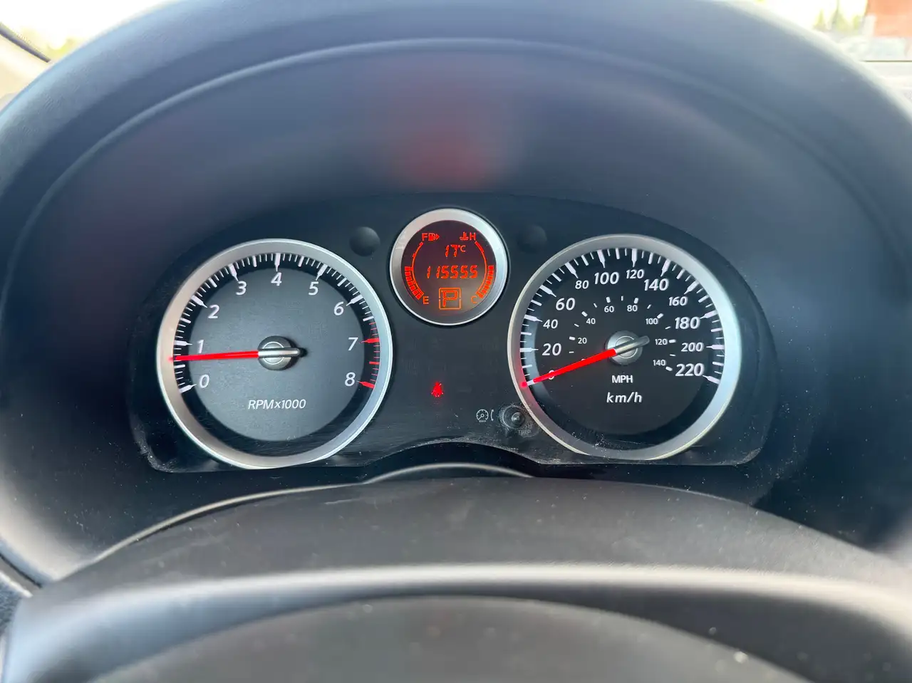 Nissan Sentra снимка Nissan Sentra