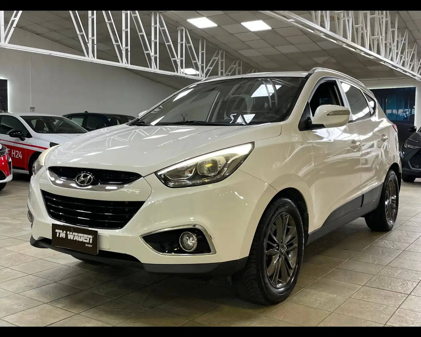 Hyundai iX35 2.0 CRDi 4WD Xpossible A/T 136CV 2015 4X4 Bianco - 1