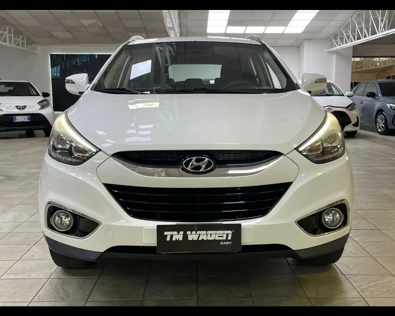 Hyundai iX35 2.0 CRDi 4WD Xpossible A/T 136CV 2015 4X4 Bianco - 2