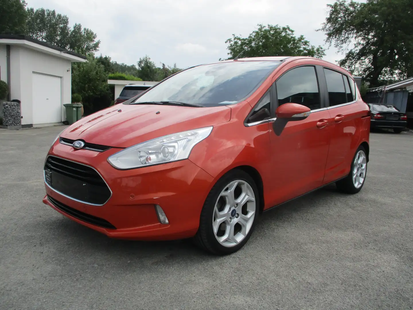 Ford B-Max 1.0 EcoBoost Leder/Auto Airco/Garantie/71.000km Orange - 1